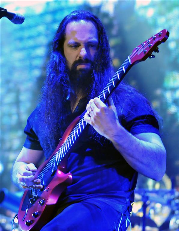 DREAM THEATER – AN EVENING WITH DREAM THEATER